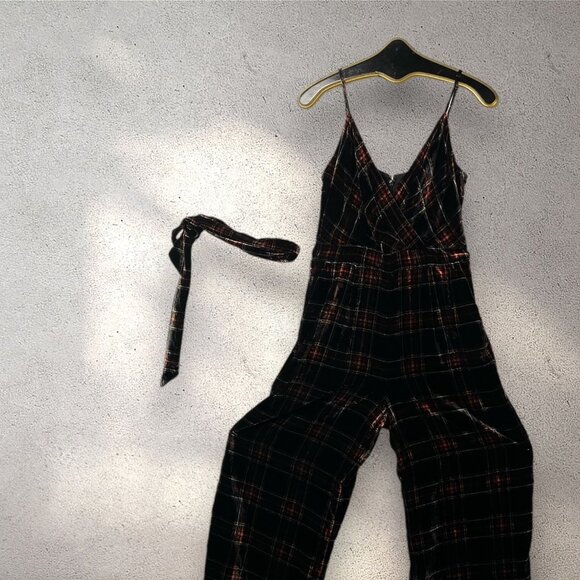 J. Crew Womens Velour Black Plaid Jumpsuit  Size 4 With Belt - Picture 1 of 10